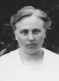 julia_t_ersdotter_f1885.jpg