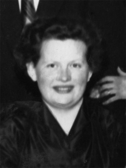 lisa_s_e_olsson_f1919.jpg